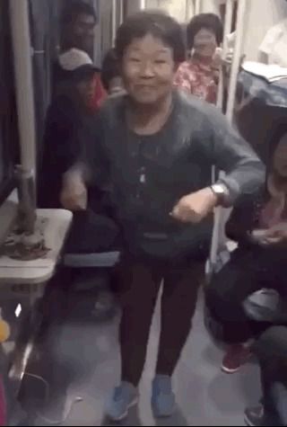 继河南村支书刷爆外网后中国大爷彻底红了