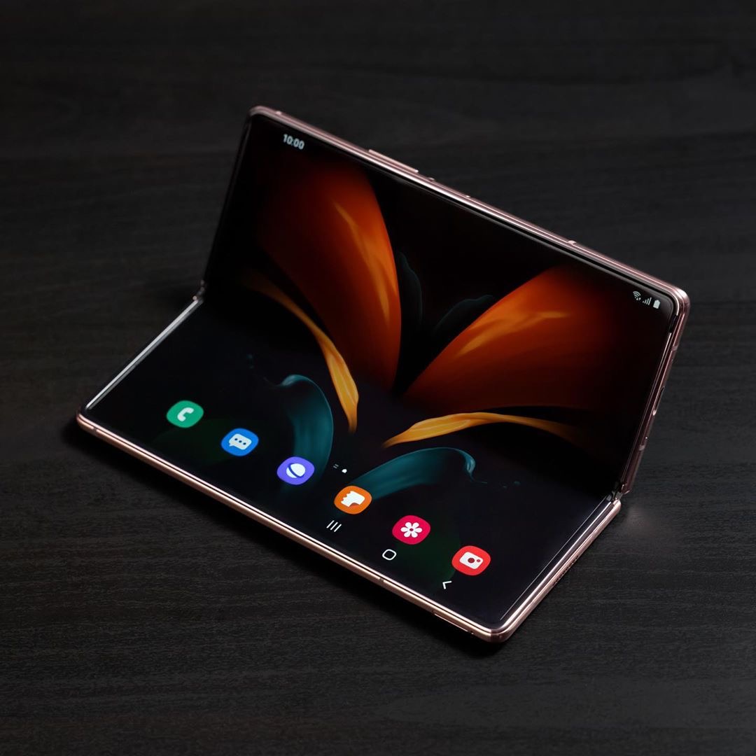 三星全新一代折叠屏手机galaxy02z02fold2025g正式发布