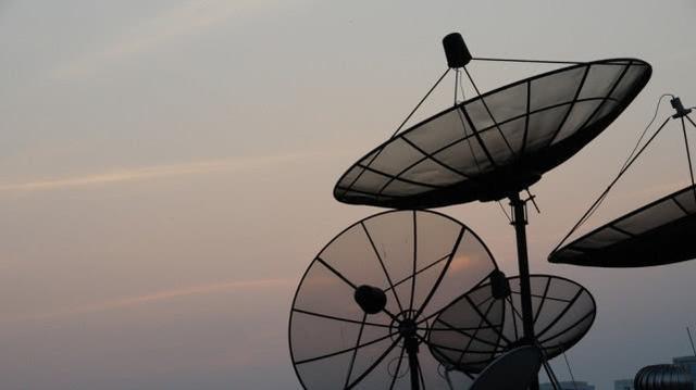 俄计划反制外国间谍卫星使飞越俄上空时变“瞎子”