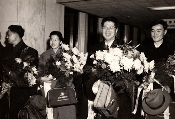 1957年12月20日,常书鸿,李承仙,康大川,崔泰山等四人,经由香港搭乘