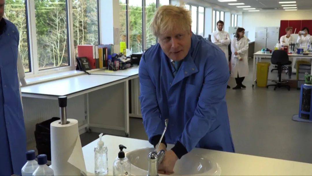 疫情“震中”由亚洲移至欧美疫苗研发正与生命竞速