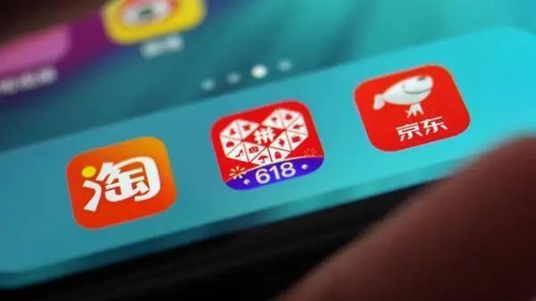 阿里京东的回马枪拼多多还能守住五环外基本盘吗