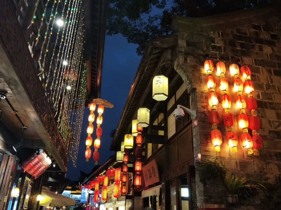 CNN评出世界最美街道,名列榜首的就在大中国