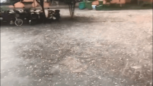 东阳突降大冰雹部分房屋农田受损