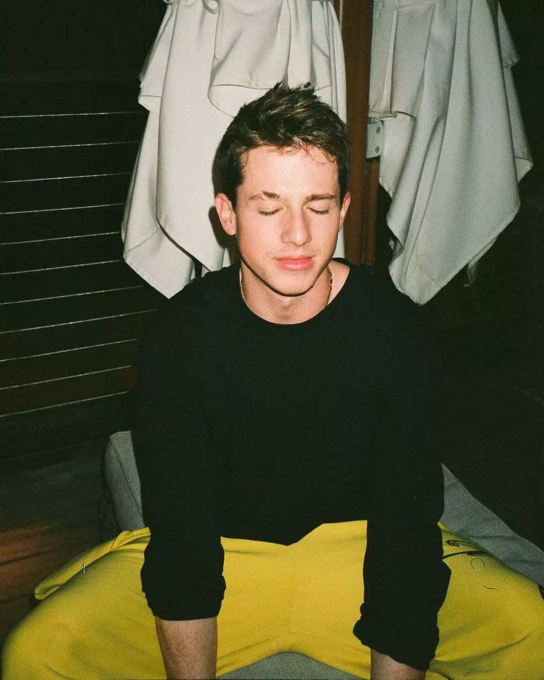 charlieputh小回春时隔三年再次有单曲打入排行榜前十