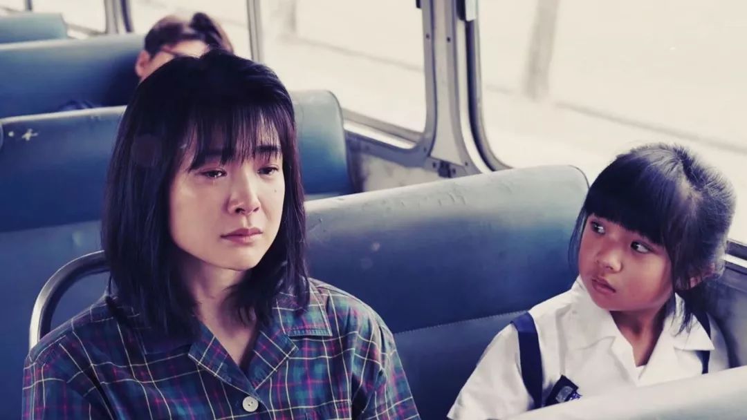 中国男女光棍超2亿，80%女性主动选择单身