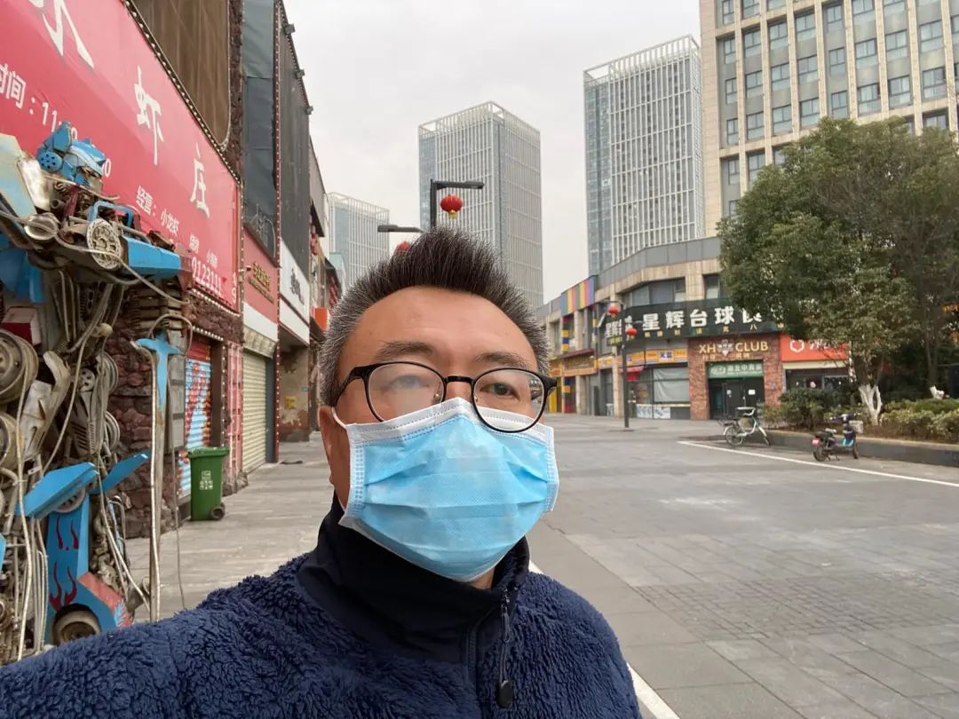 逆行四十日，香港摄记的武汉故事