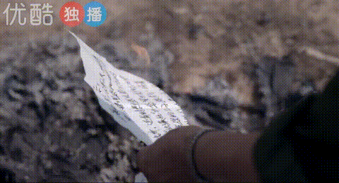 那些开着豪车摆摊的网红们,先憋忙着直播了…