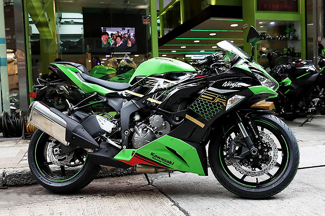 零百加速3.2秒 极速299km/h 川崎zx-6r新款来袭
