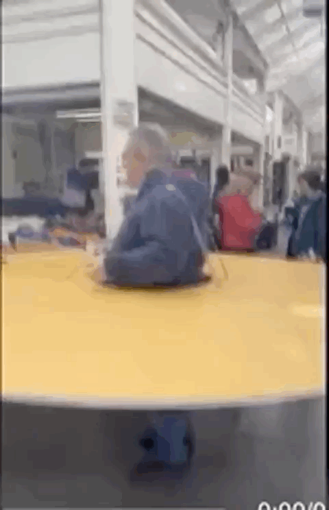 又疯了一个欧欧欧欧欧洲人