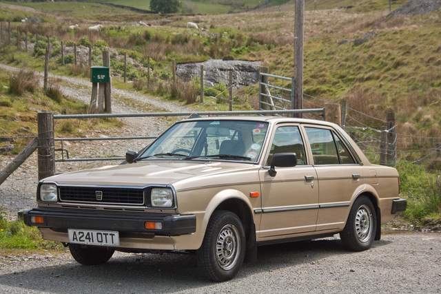 triumph acclaim