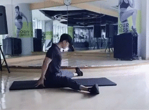 肌肉男练腿后的惨状,太真实了哈哈哈