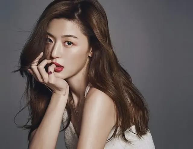 时尚></p></a>女人天下>正文>  2020年12月18日 13:30:32 来源: 新氧app 今天