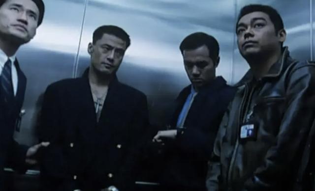 与任达华合作《旺角的天空之反转旺角》,任达华也饰演潜伏在他身边的