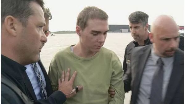 【英国】犯罪学家：变态连锁杀人犯虐待虐杀动物