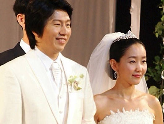 51岁金秀路变肌肉猛男 与妻子爱情长跑12年结婚 办学获刘在石投资