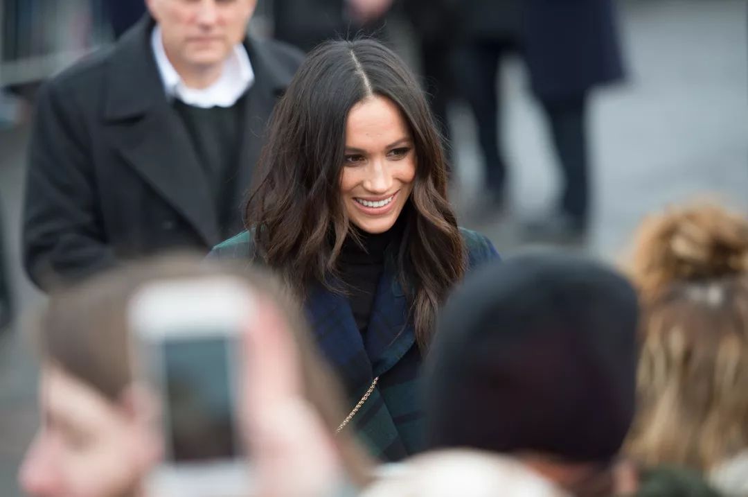 惊呆整个英国！王子也可以“辞职”