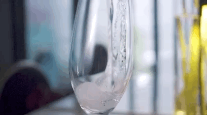 世界上有哪些好喝的起泡酒?查尔斯王子,卡戴珊们都在囤这些
