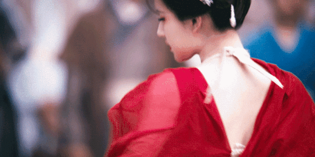 △ 除了炫酷飒爽,女尊世界中的