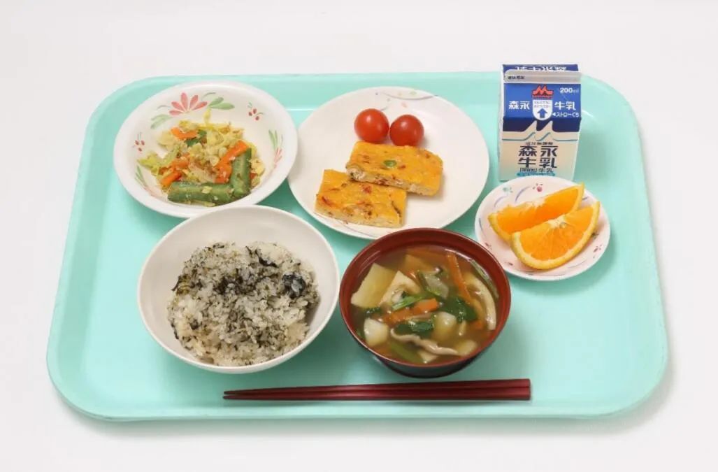 日本小学生的一顿10元午餐凭啥震惊了全