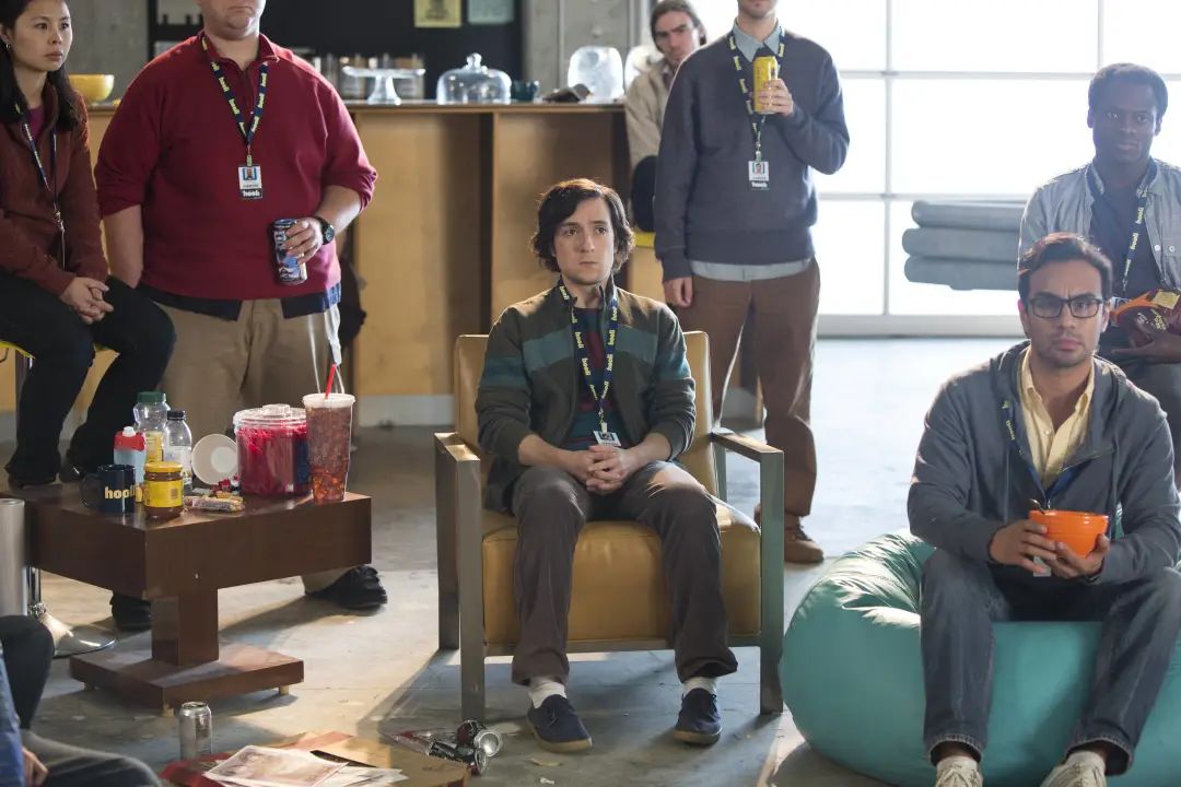 如果你不穿牛仔裤改穿运动裤，那你就是时尚宠儿了