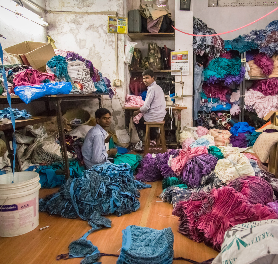 印度穷人是如何在一线城市生存的？| 地球知识局