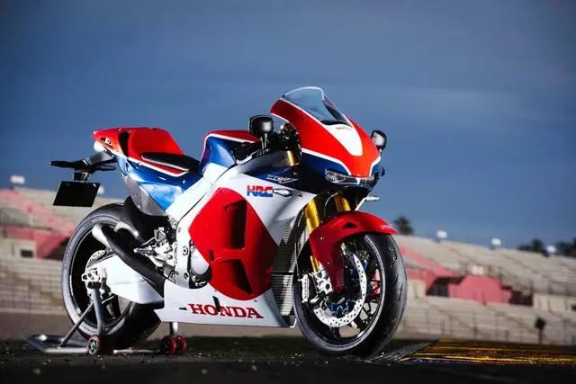 mtt turbine superbike y2k