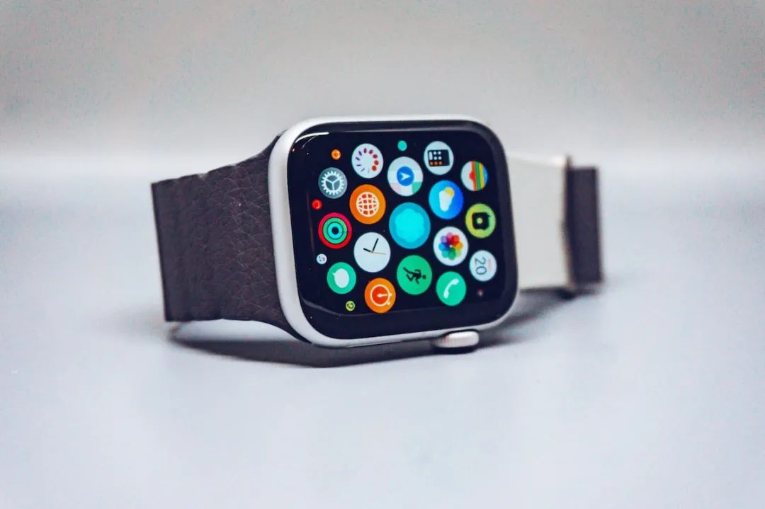 苹果发布 apple watch series 6,新 ipad air 及捆绑订阅服务 apple