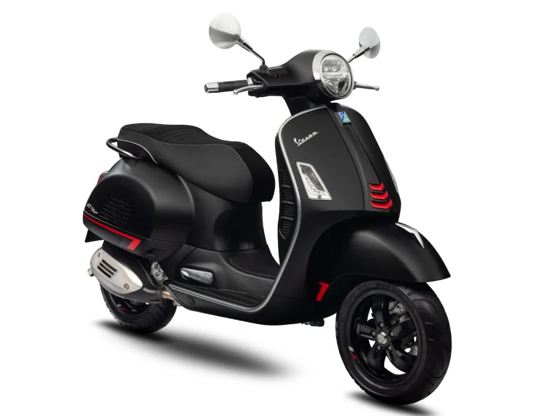 2020款vespa gts supersport 300来了,搭载全新hpe发动机