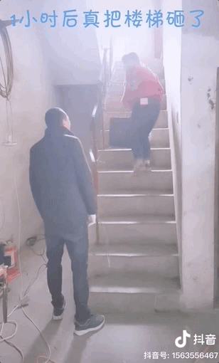 疫情时期开工营业：店老板的智慧真绝了