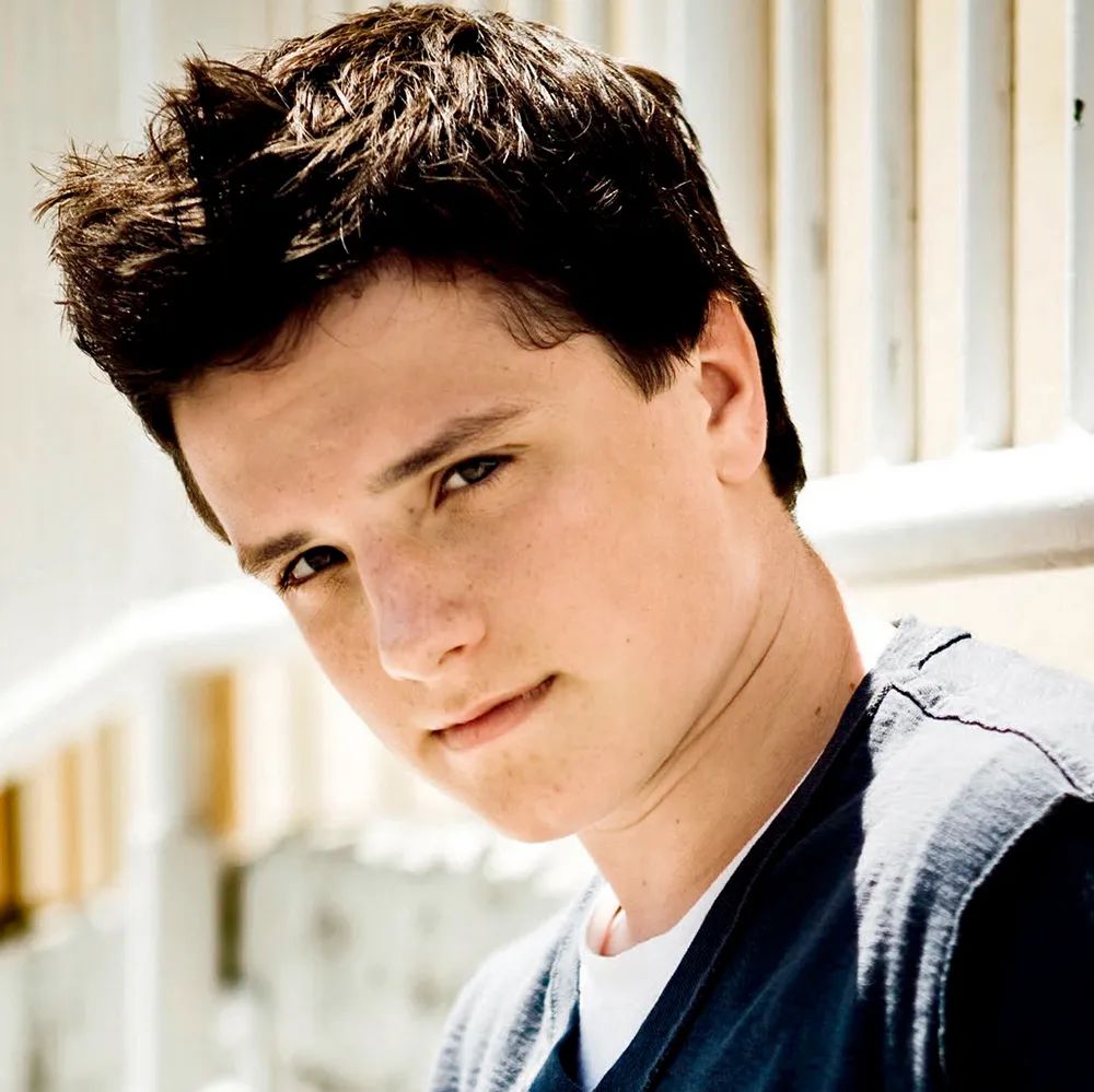 乔什&middot;哈切森(josh hutcherson)告诉《e!news》说