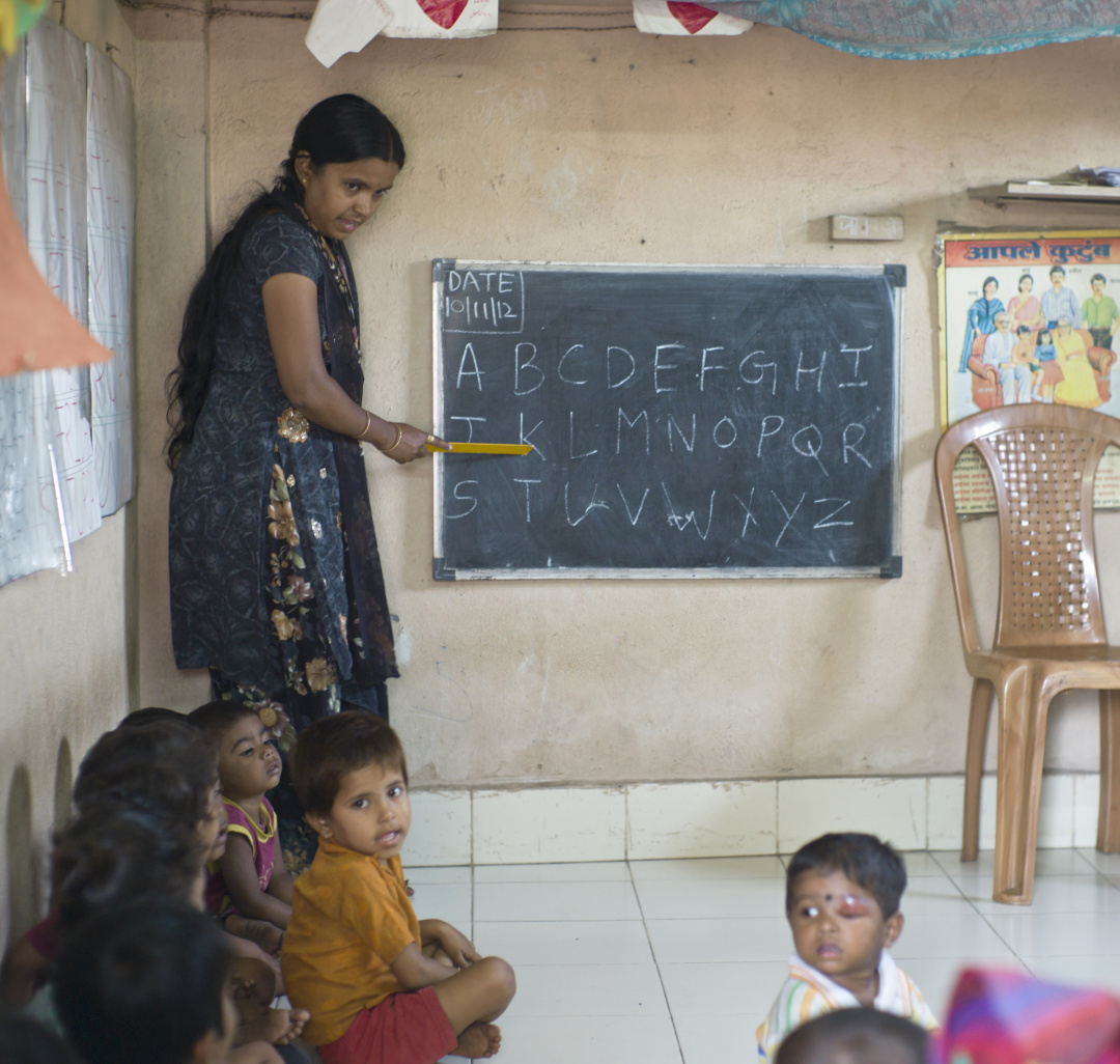 印度穷人是如何在一线城市生存的？| 地球知识局