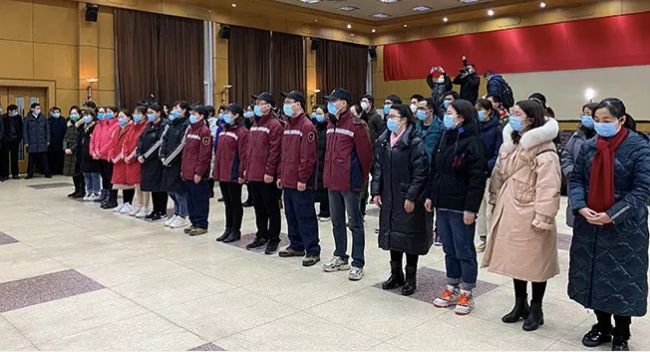 送上您的祝福，为千里驰援的他们祈愿