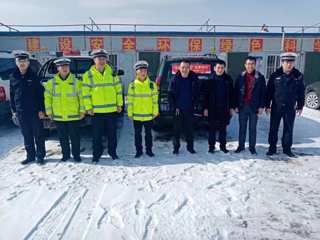 孝义南阳交警深入辖区矿山企业开展春运交通安全的宣传