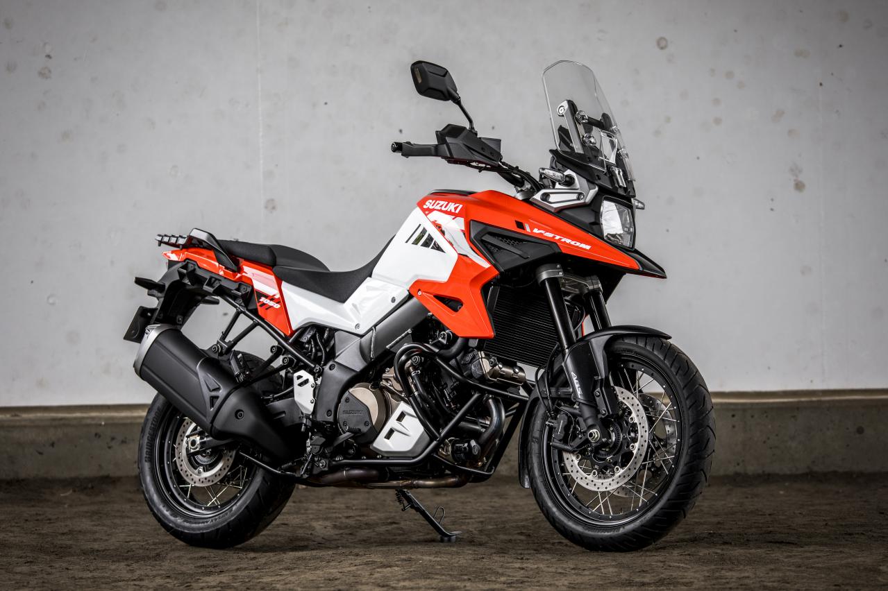 终于不是老头乐了铃木vstrom1050xt车型详解