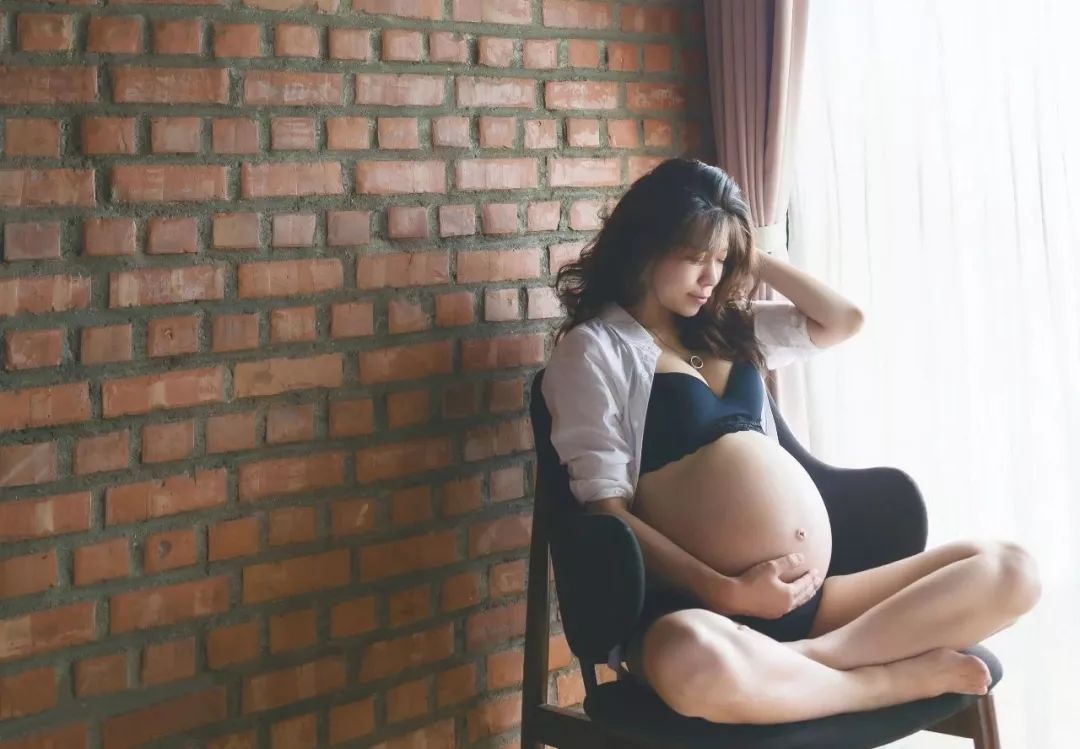 中国男女光棍超2亿，80%女性主动选择单身