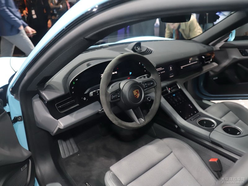 保时捷taycan6月底将推低续航入门车 售价更低