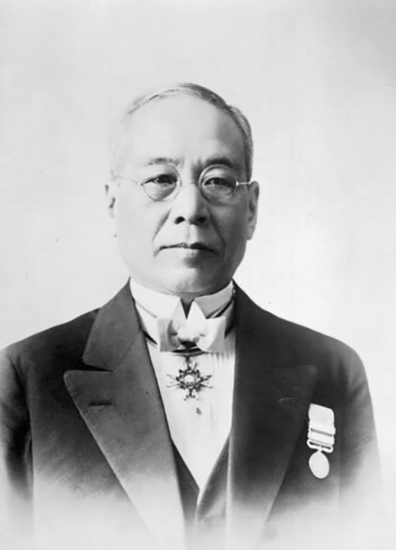 1929年,丰田喜一郎的父亲丰田佐吉派他前往英国公干,在完成工作之余他