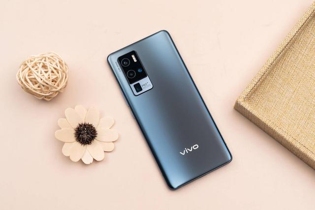 vivo x50 pro,vivo x30 pro vivox50pro引力图赏一面艺术一面科技的专业影像旗舰