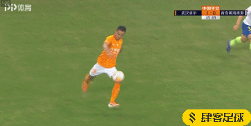 武汉2-0青岛,刘云造乌龙 破门,埃弗拉献助攻