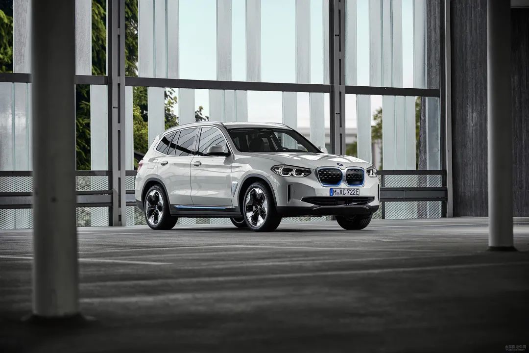 预计40万起!宝马首款纯电suv ix3 即将亮相