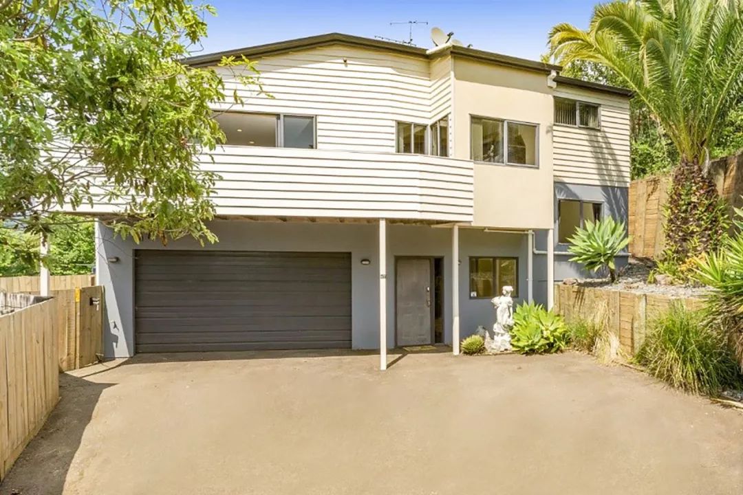 中国男女光棍超2亿，80%女性主动选择单身