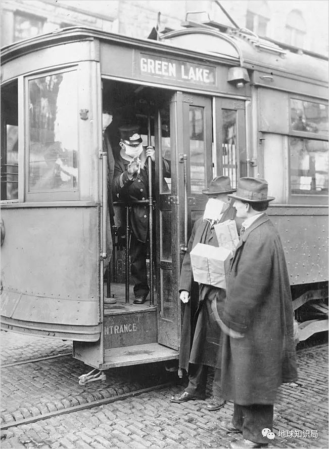 百年来最凶猛传染病，如何从天灾变成人祸？