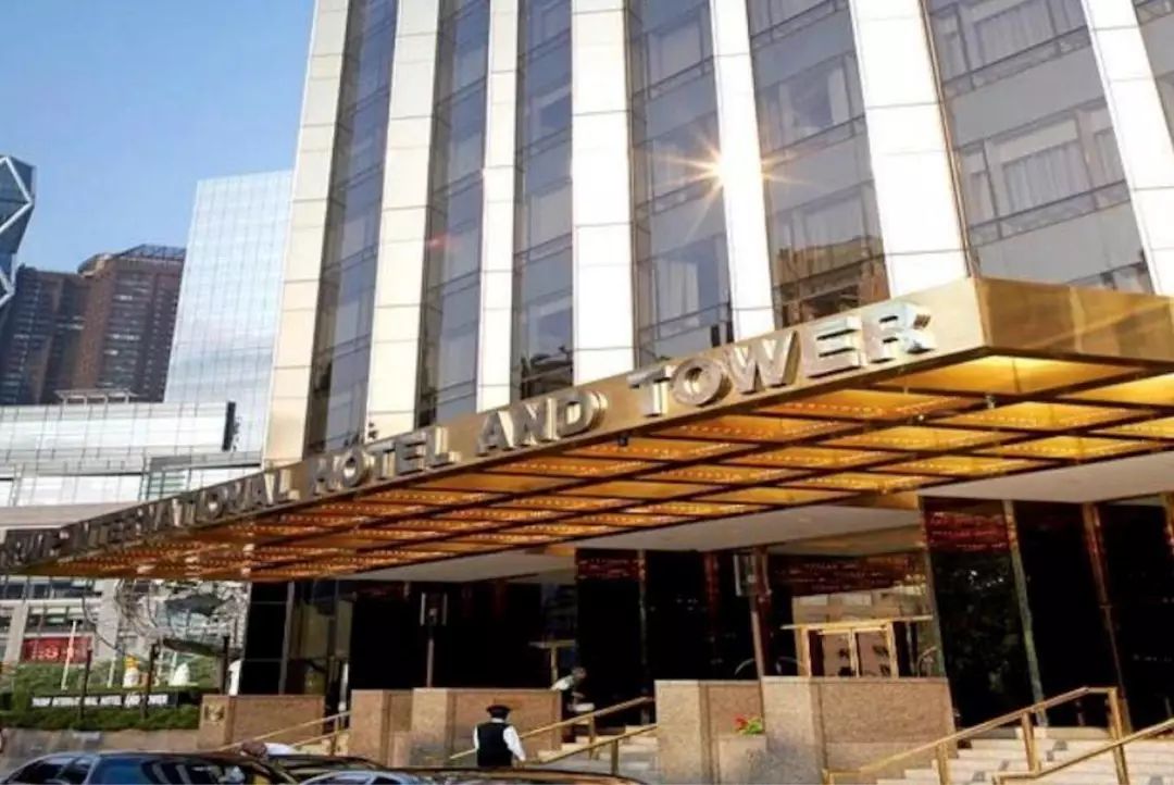 如果特朗普国际酒店爆发疫情｜大象公会