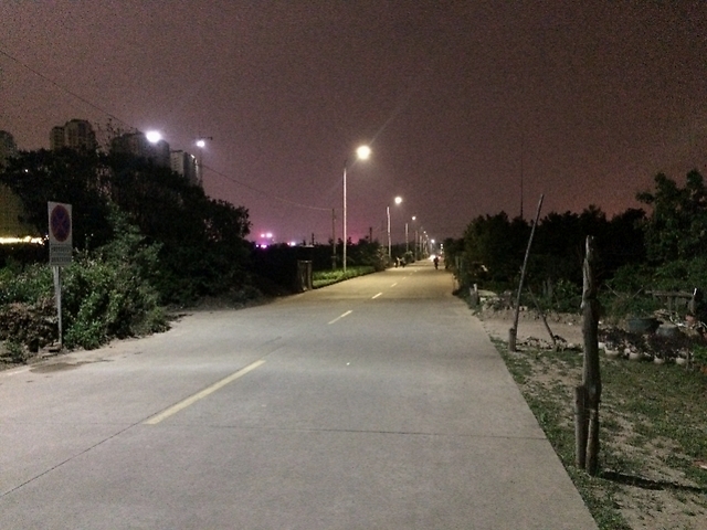 在快递公司上夜班的一年：感觉大脑在退化