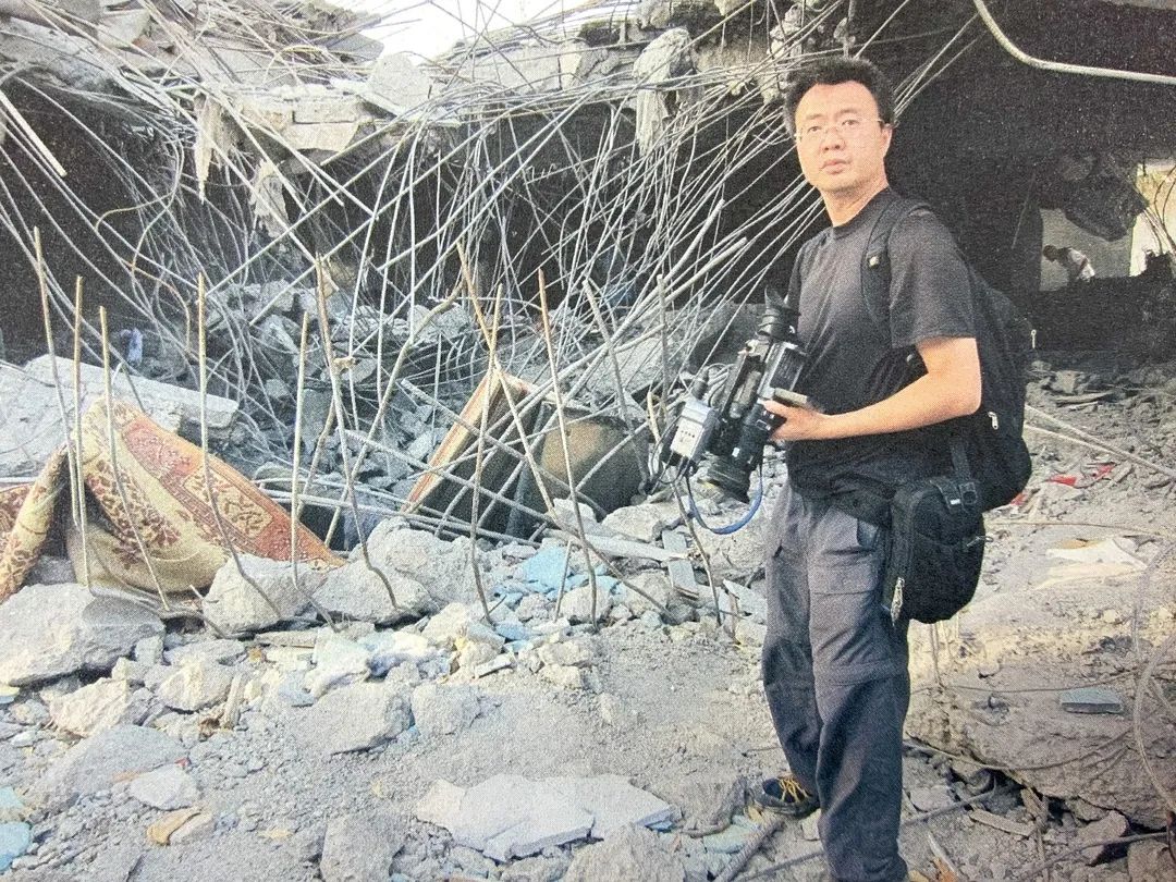 逆行四十日，香港摄记的武汉故事