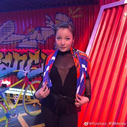 王一博为啥最开始没给梦迪毛巾看她battle表现才知王一博人品