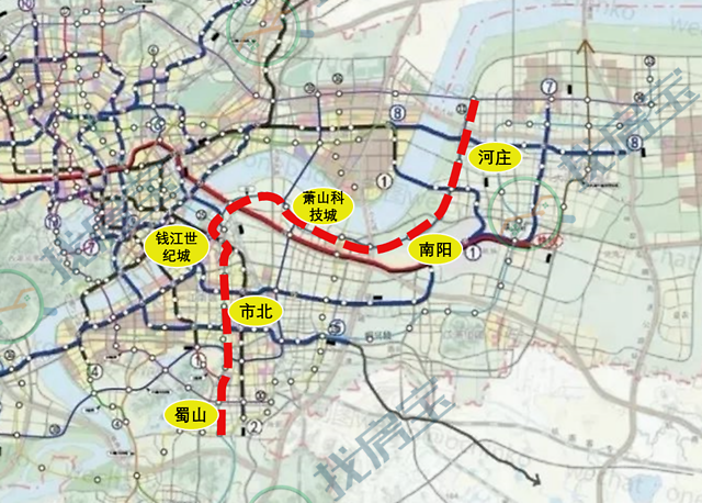 同时实现与1,2,5,6,7,8,机场快线,拥江快线等八条地铁线路的换乘