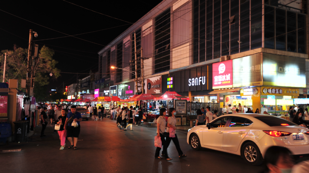 菏泽夜市杠把子——东方红大街,好久不见