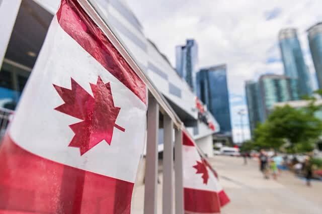 加拿大移民部长分享加拿大疫情政策更新